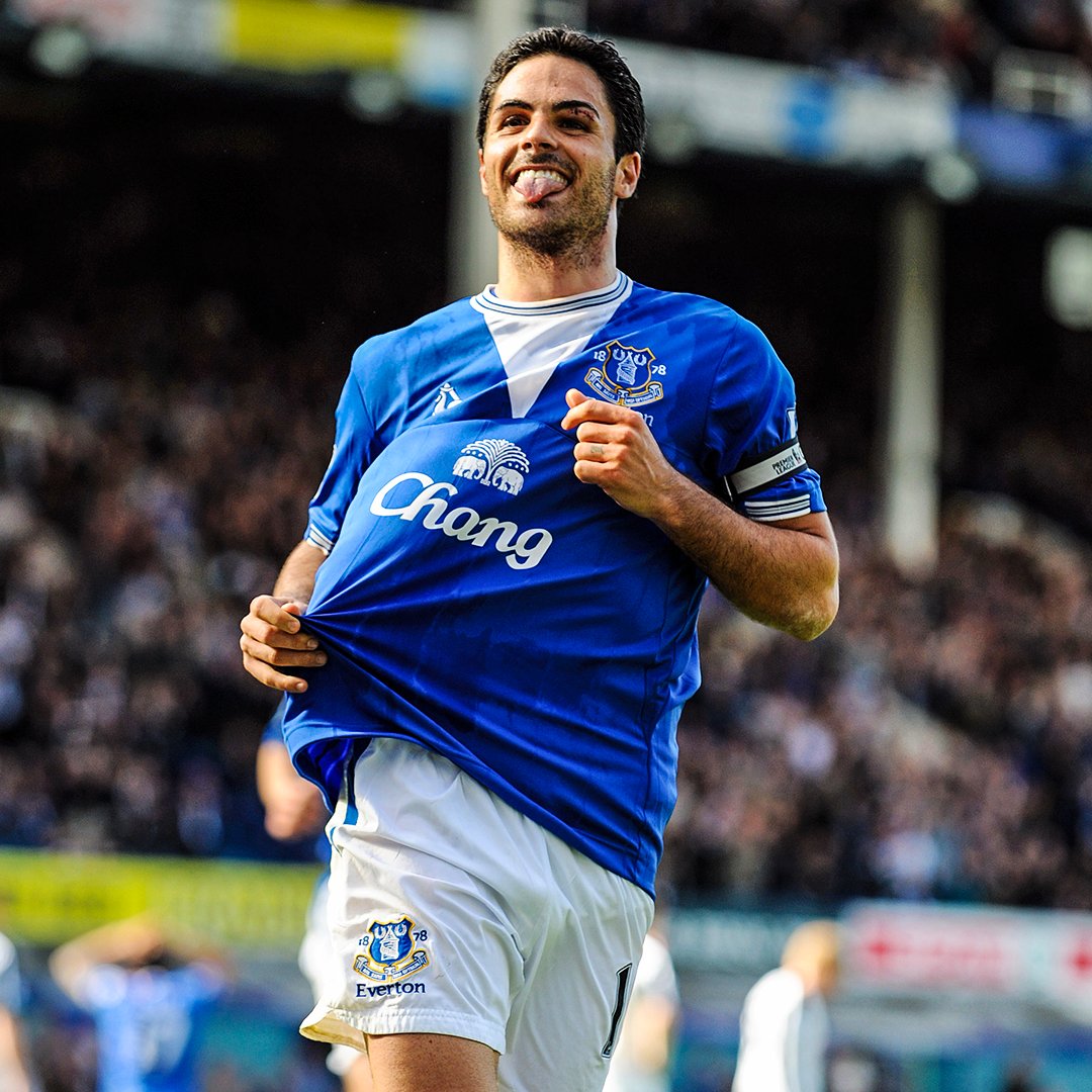 利物浦客场战平埃弗顿，不败纪录延续(利物浦10埃弗顿)